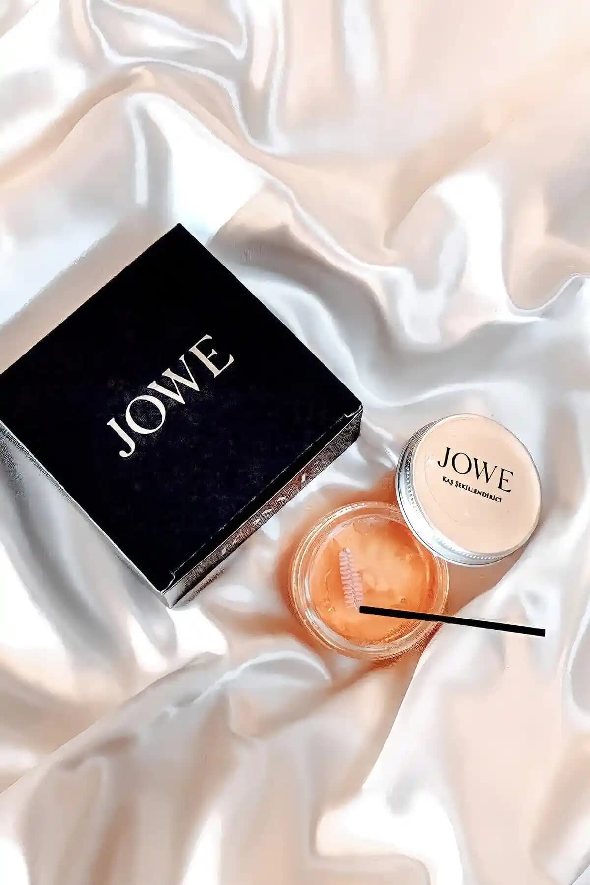 Jowe Kaş Sabitleyici Nedir ve Doğal Güzellik İçin Neden Tercih Edilmeli