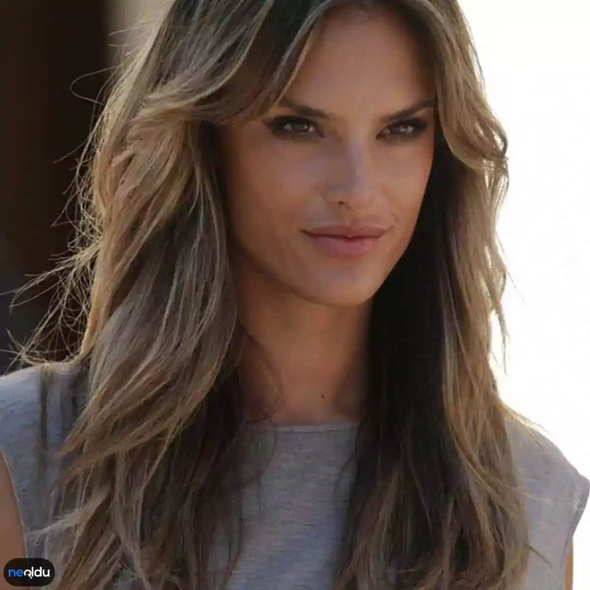 Kadınlar İçin Güncel Saç Kesim Trendleri ve Yüz Şekline Uygun Modeller