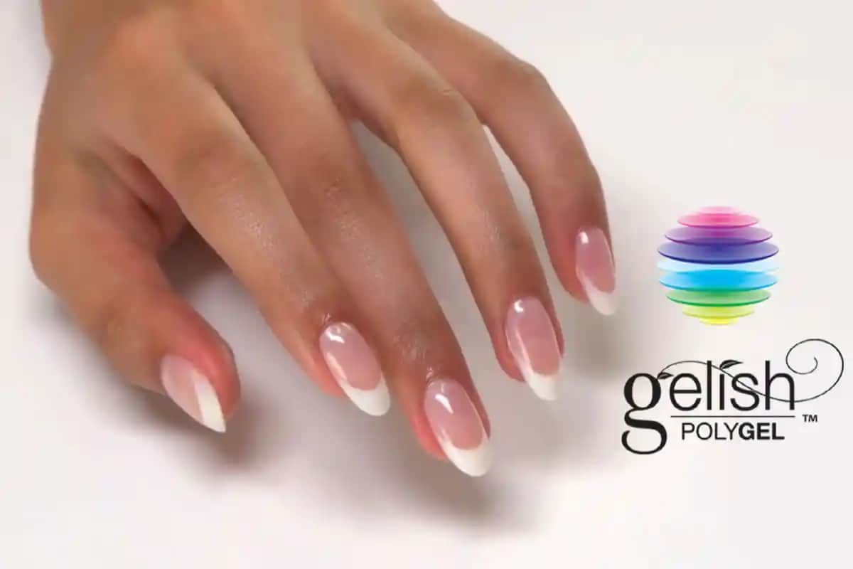 Kalıcı Oje Nedir ve Neden Popüler Oluyor? Uzun Süre Dayanan Tırnak Süsleme Yöntemi