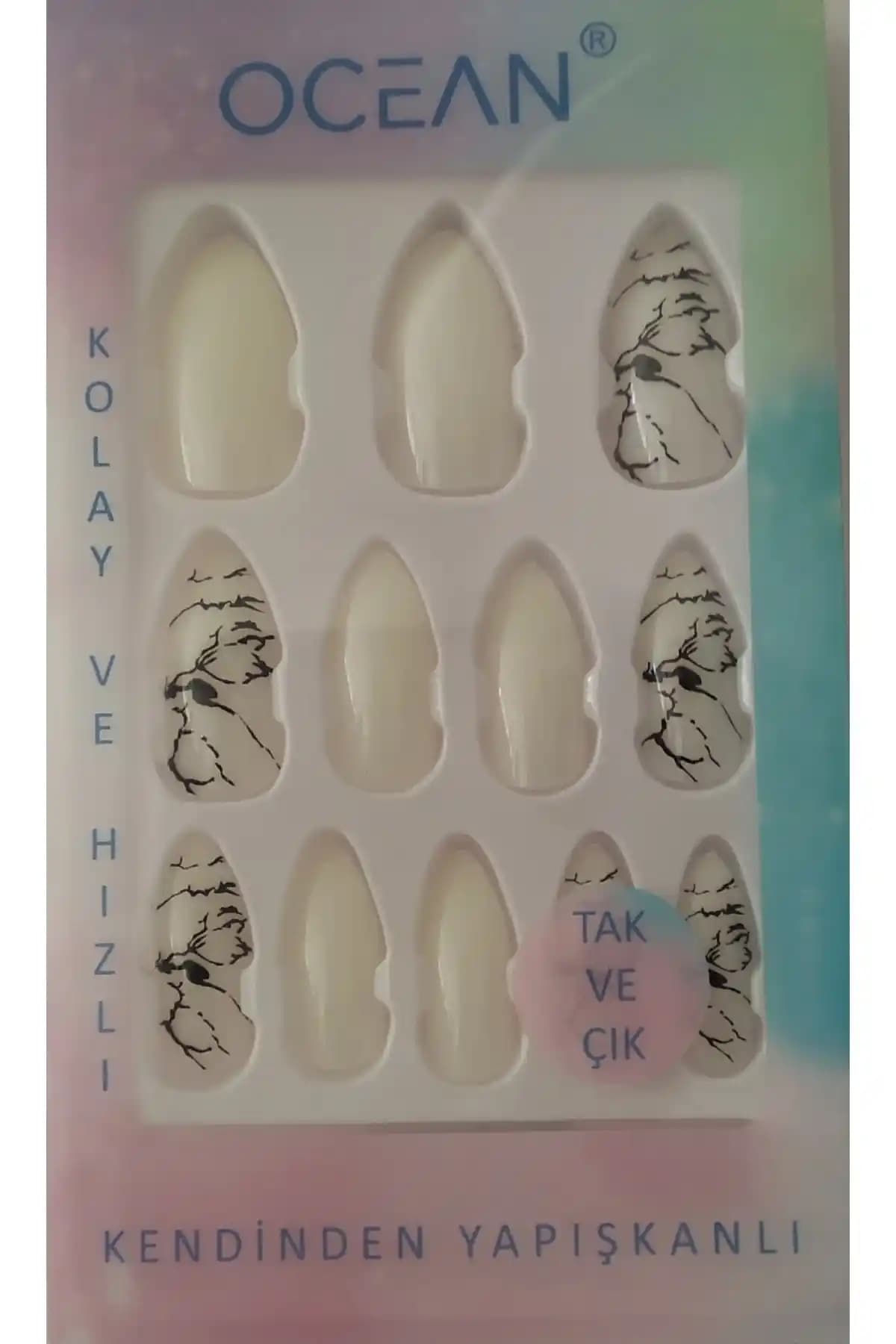 Kendinden Yapışkanlı Takma Tırnaklar: Modern ve Pratik Güzellik Çözümünüz