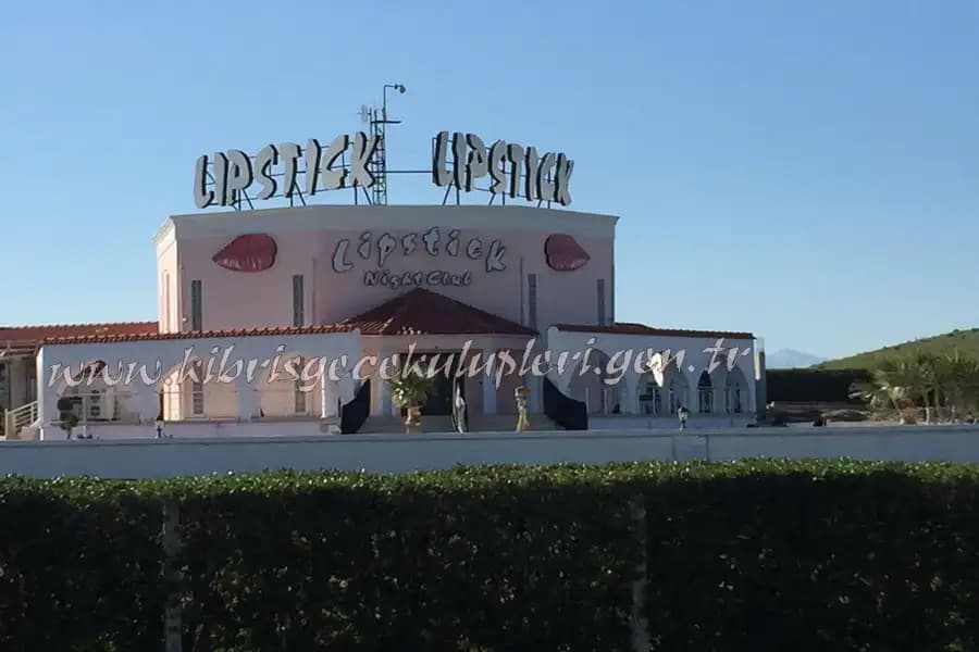 Kıbrıs Rujları: Özellikleri, Trendleri ve Güzellik Dünyasındaki Yeri