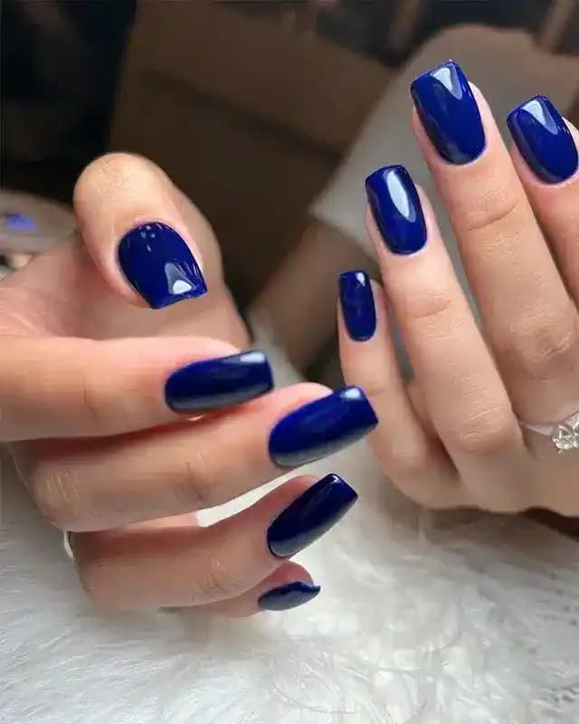 Kısa Tırnak Modelleri ve Bakım İpuçlarıyla Şıklığınızı Yükseltin