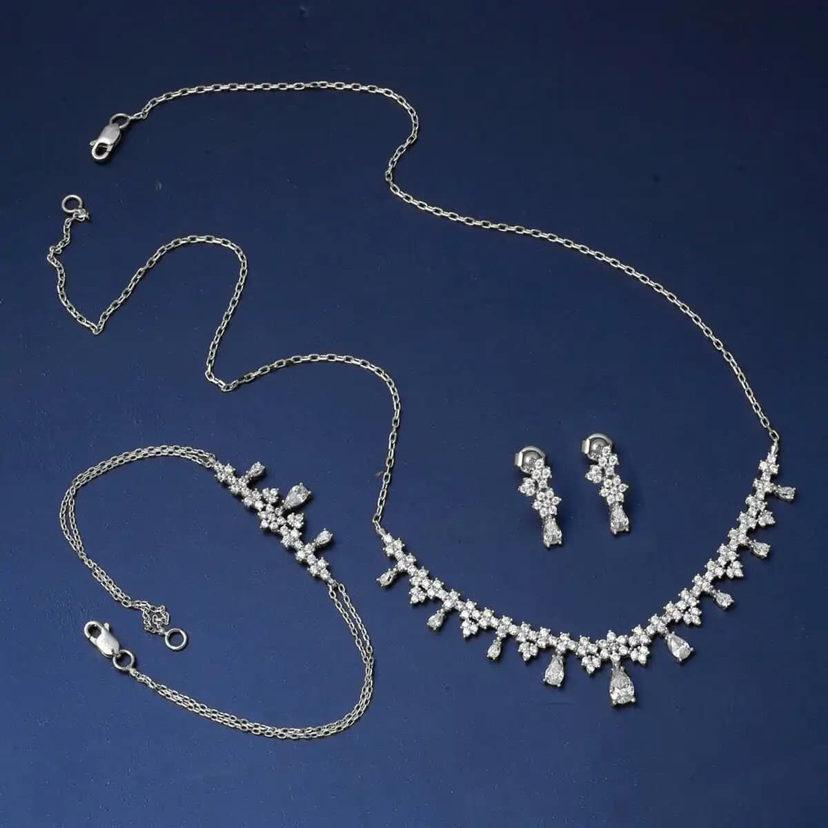 Kozmetik ve Moda Dünyasında Söz Takı Setlerinin Önemi ve Kullanım İpuçları