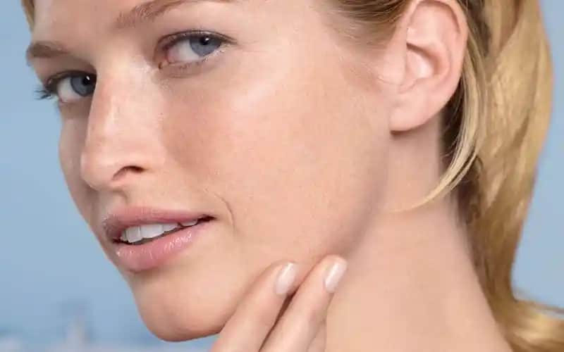 Kuru Cilt Nasıl Anlaşılır ve Doğru Bakım Yöntemleri Nelerdir