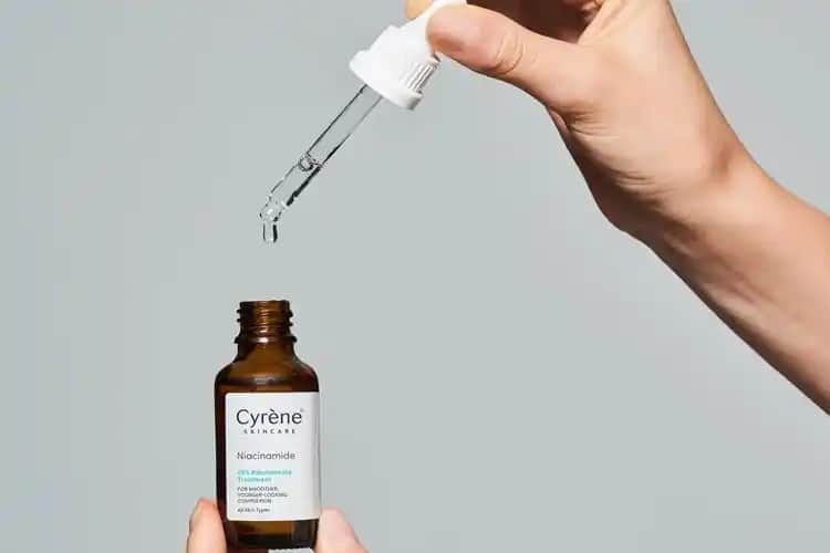 Niacinamide Kullanım Yaşları ve Cilt Bakımında Etkileri Hakkında Bilgiler