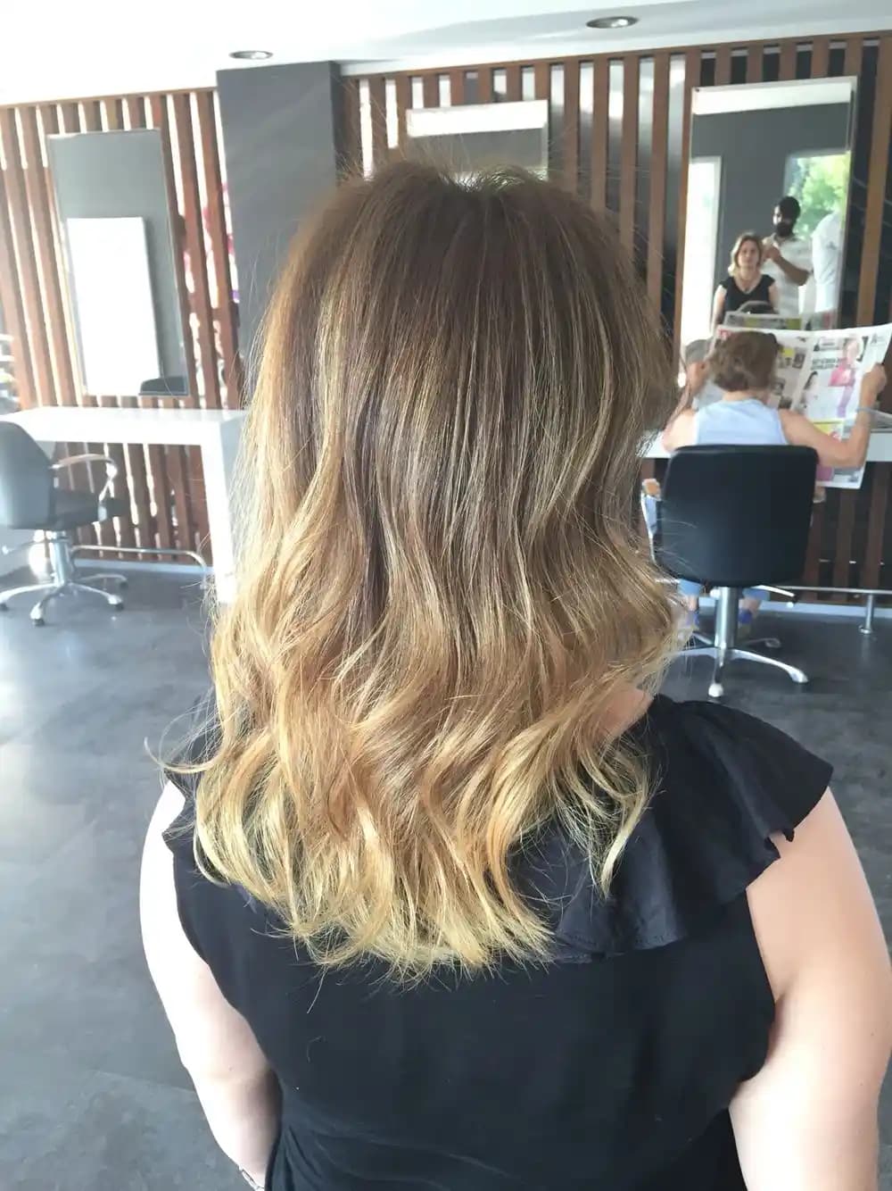 Ombre Sıcak Tonlar: Kozmetik Trendleri ve Uygulama İpuçları 2023