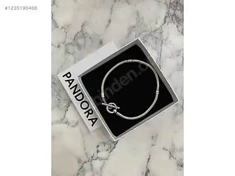 Pandora Gümüş Temizleme Setleri ile Takılarınızın Parlaklığını Koruyun ve Uzun Ömür Sağlayın