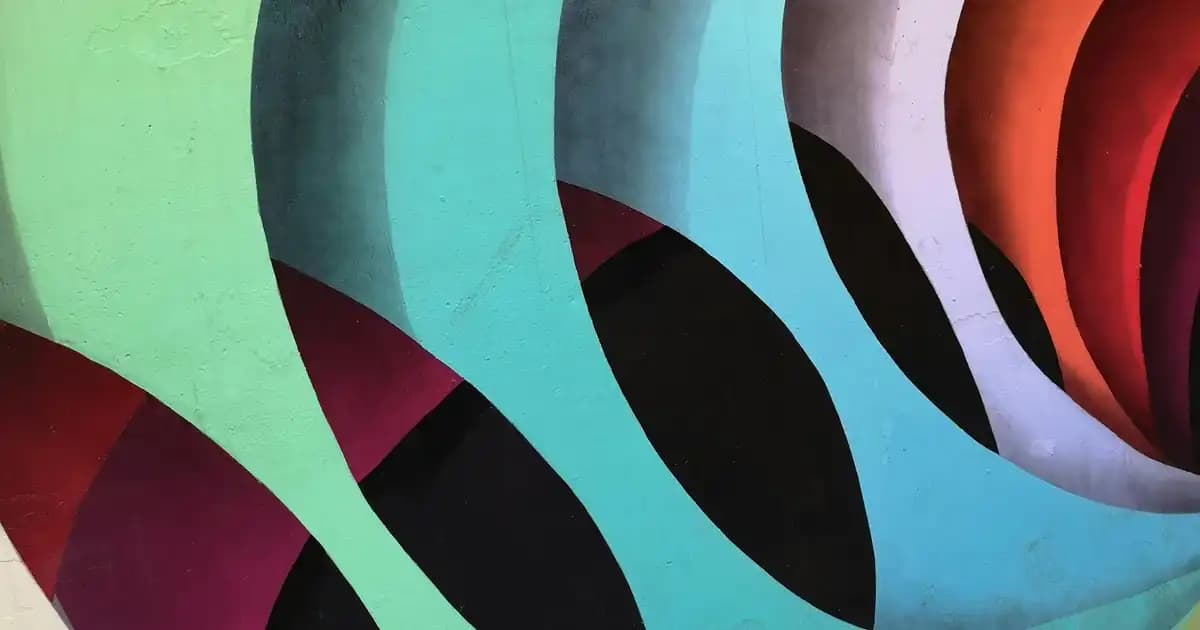 Pembe Kalıcı Oje Modelleri ve Trendleri: Güzellik ve Şıklığın Uzun Süreli Seçenekleri