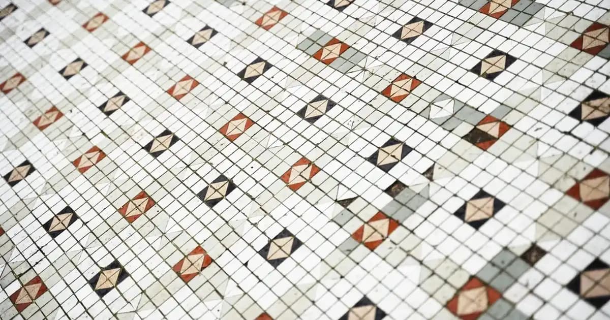 Revolution Highlighter ile Doğal ve Çarpıcı Makyaj Işıltısı Yaratmanın Yolları