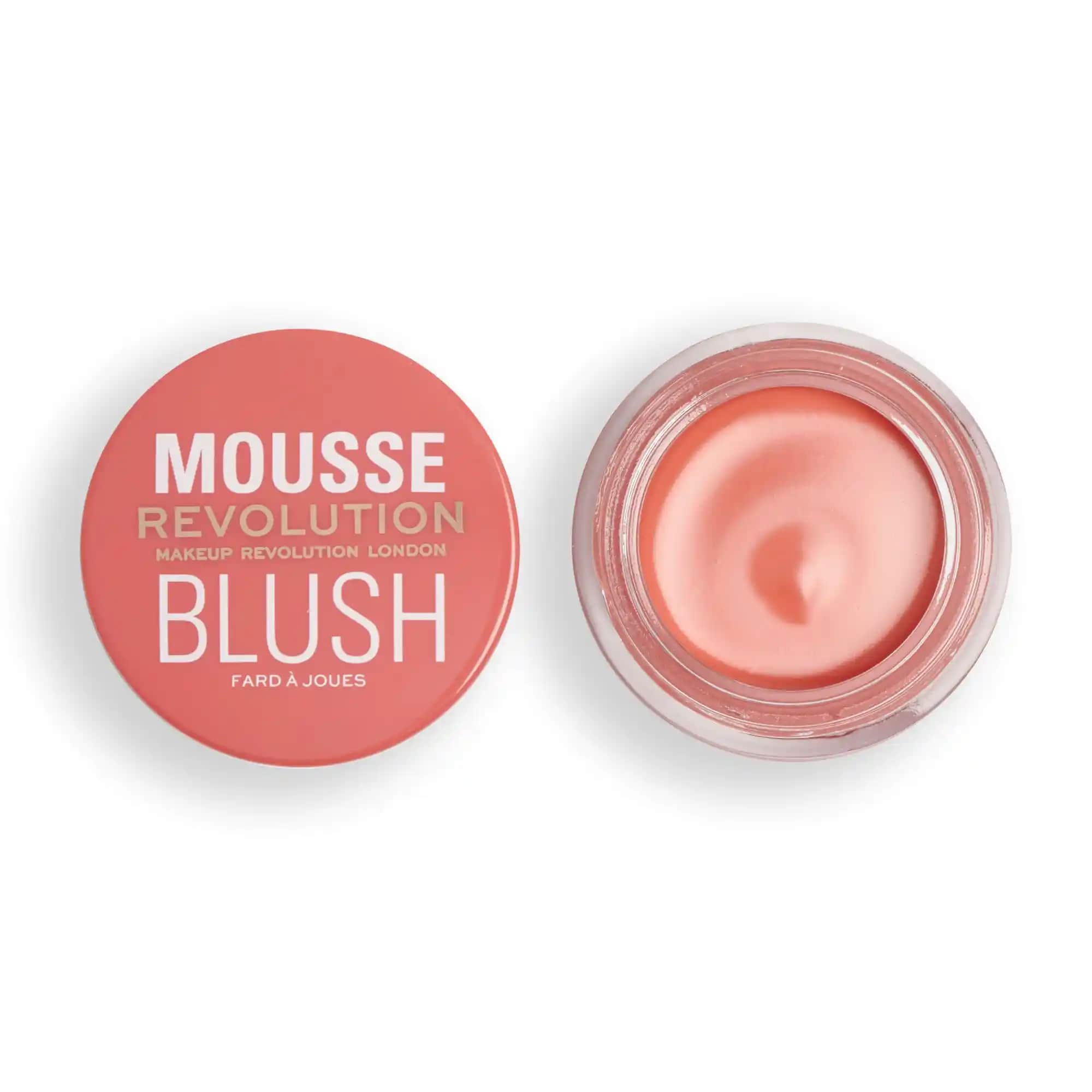 Revolution Mousse Blush ile doğal ve hafif makyaj trendinde yeni bir dönem başlıyor