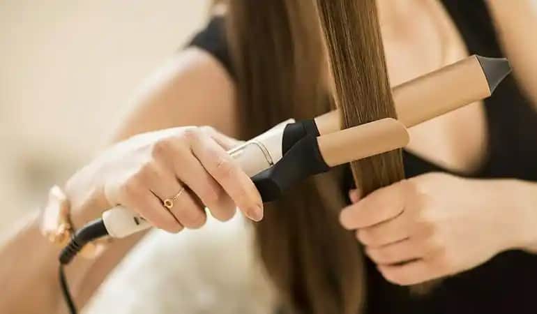 Saç Maşası Seçiminde Dikkat Edilmesi Gerekenler ve En İyi Modeller Hakkında Rehber