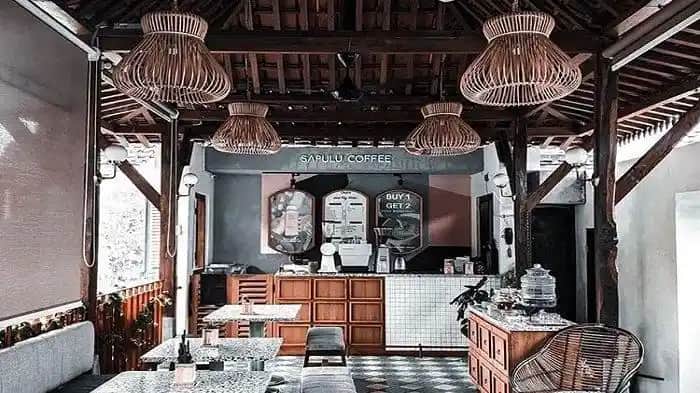 Saç Pulu ve Kepek Sorunu İçin Etkili Çözüm Yolları ve Bakım Tavsiyeleri