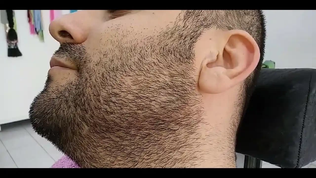 Sakal Kesim Yönleri ve Yüz Şekline Uygun Stil Seçenekleri Hakkında Detaylı Rehber