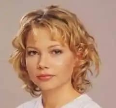 Sarı Alt Tonlu Beyaz Ten İçin Kozmetik ve Makyaj Rehberi