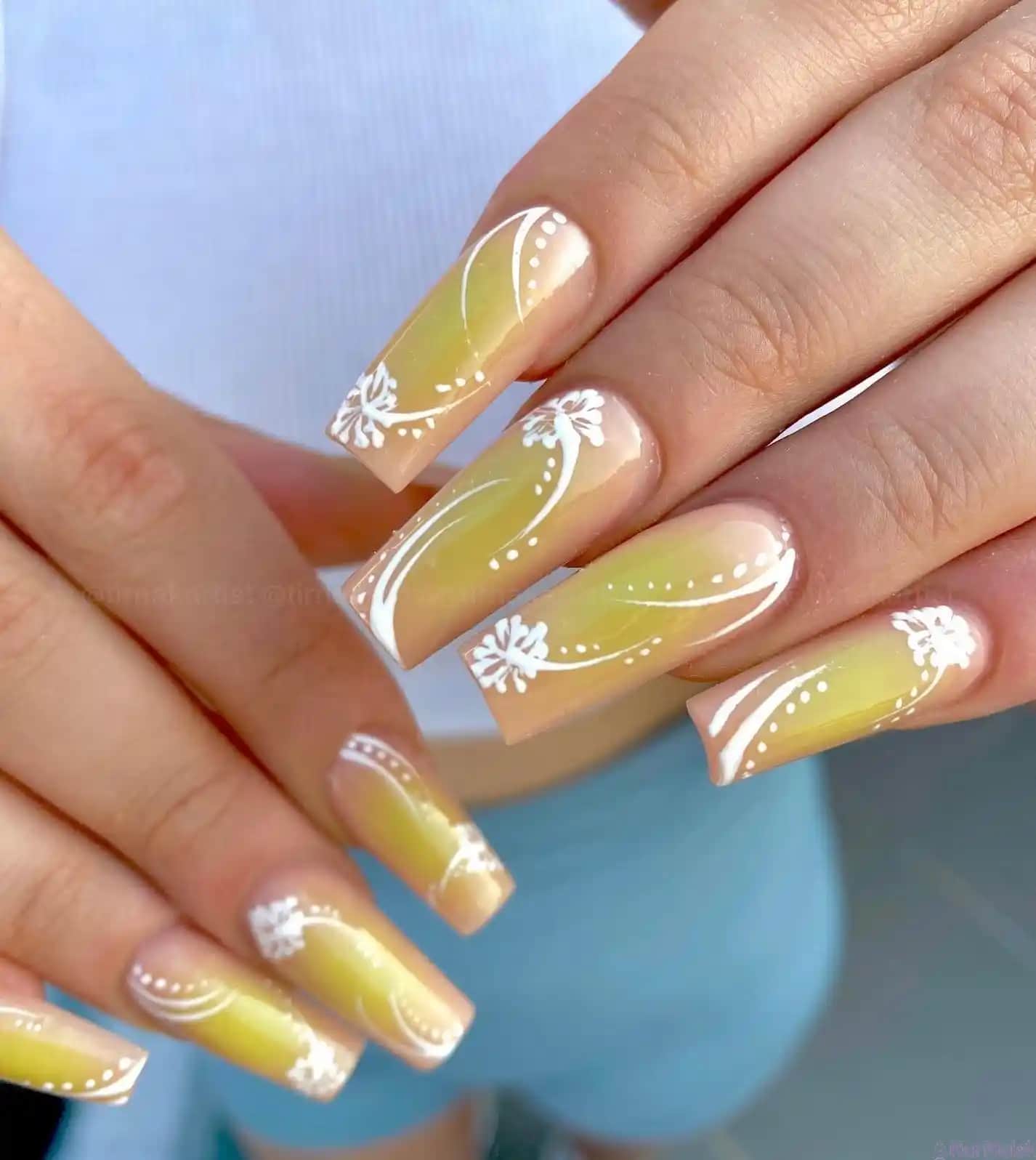 Sarı Tırnak Modelleri ve Trendleri 2025 Yılında Popüler Tasarımlar