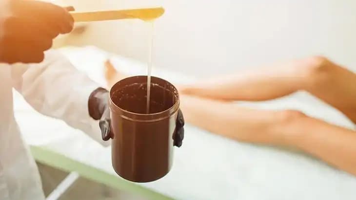 Şeker Ağda Nedir ve Cilt Bakımında Doğal Güvenli Bir Alternatif