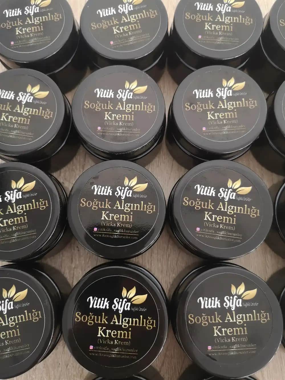 Soğuk Isırması Kremi: Cilt Koruma ve Rahatlatma İçin En İyi Seçenekler