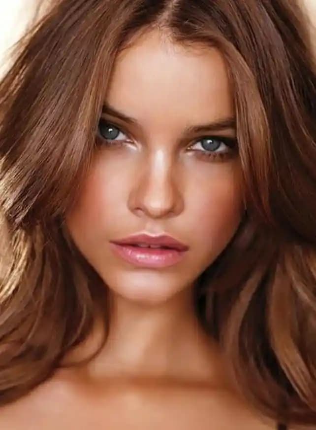 Toffee Karamel Saç Rengi Nedir ve Nasıl Uygulanır Detaylı Rehber