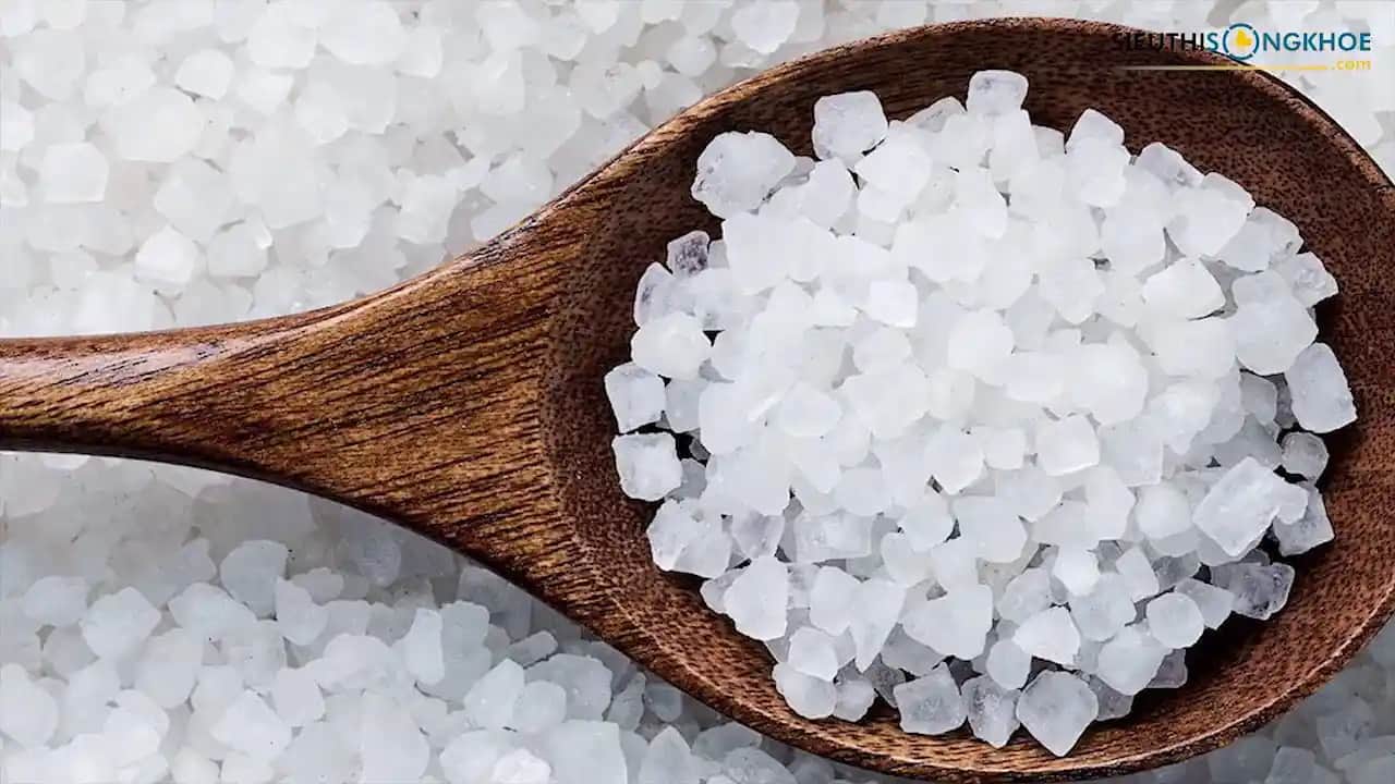 Tuzun Cilt Sağlığına Katkıları ve Doğal Güzellik İçin Kullanım Yöntemleri