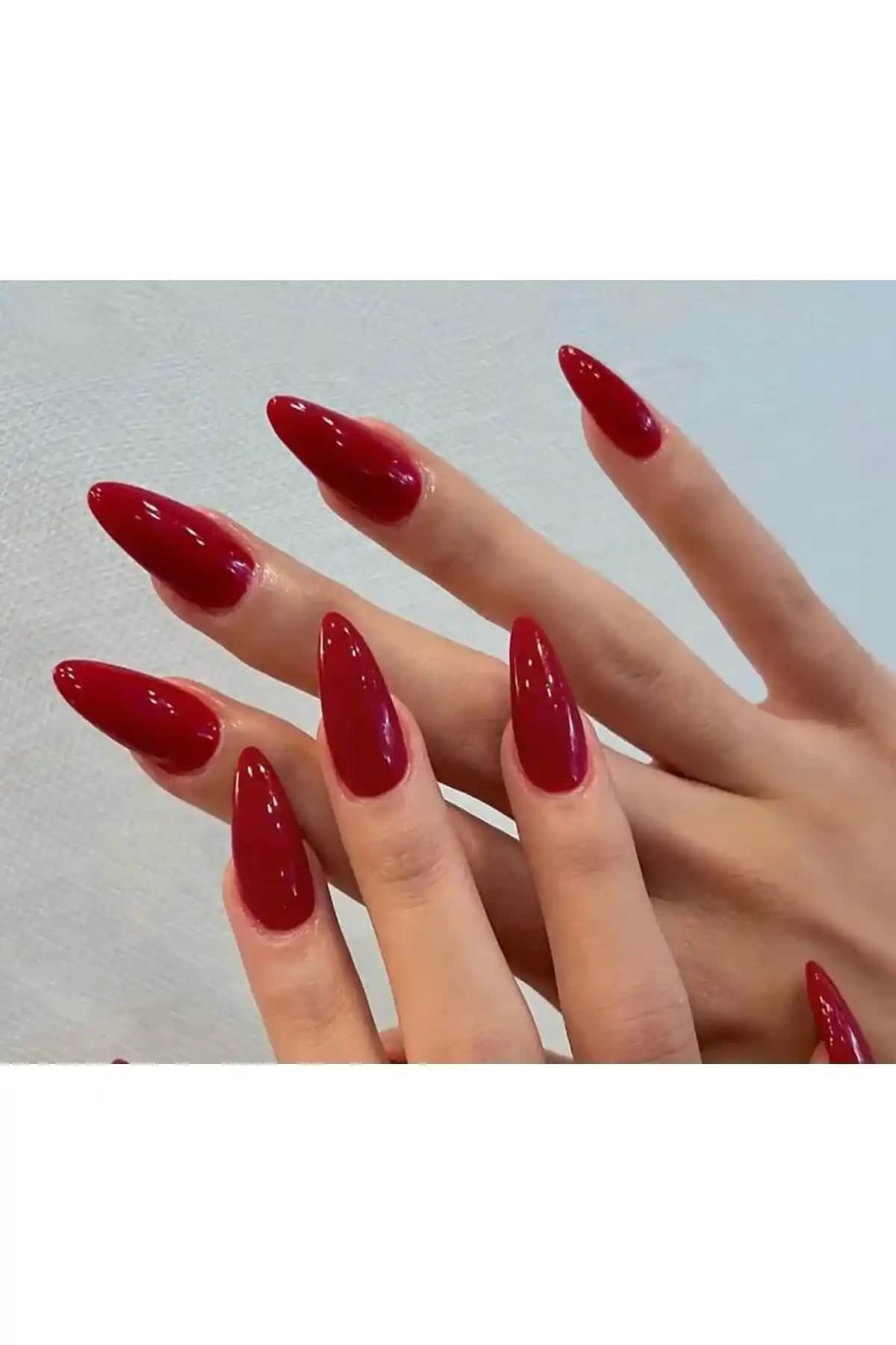 Uzun Badem Tırnaklar İçin Bakım ve Şekillendirme Rehberi