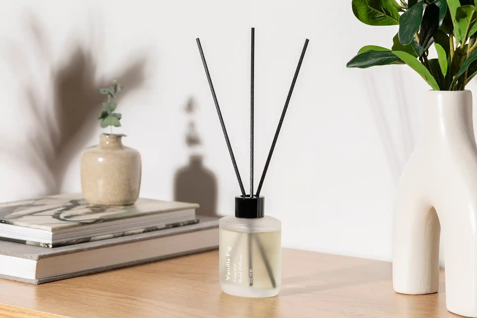 Vivense Oda Kokuları ile Evinize Zarafet ve Ferahlık Katmanın Yolları