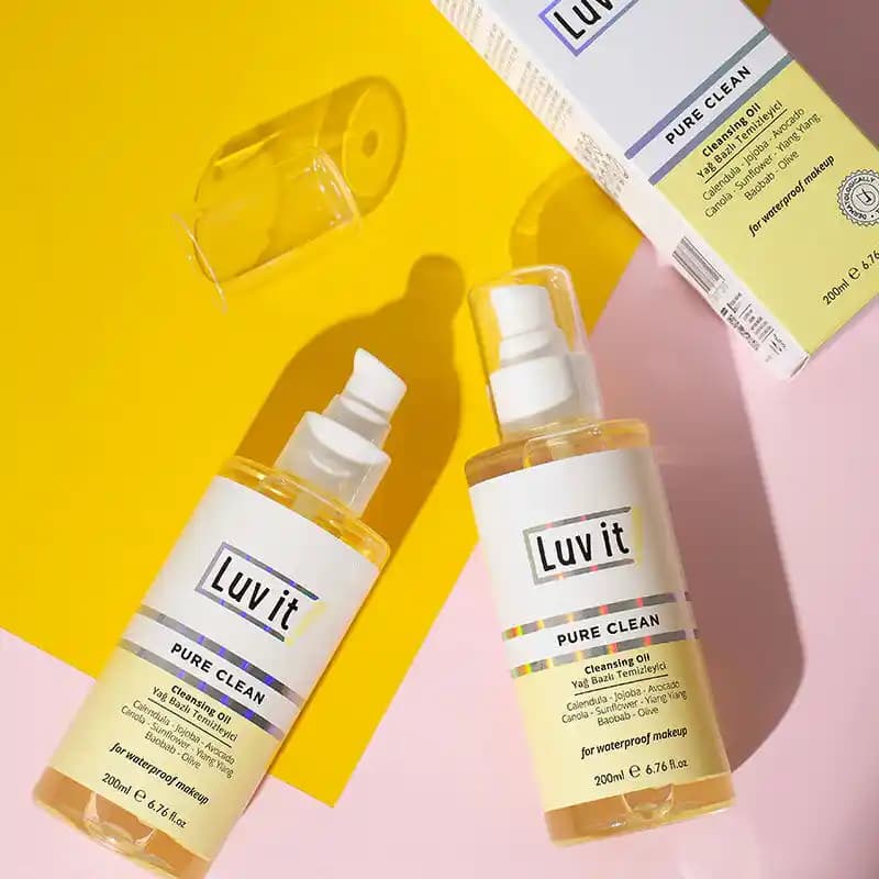 Yağ Bazlı Temizleyiciler: Cilt Bakımında Doğal ve Etkili Temizlik Yöntemleri