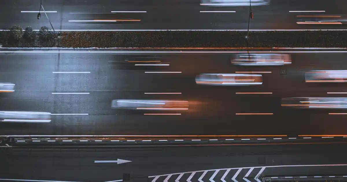 Yüz Şekillerine Uygun Kozmetik ve Estetik Uygulamalarla Doğal Güzelliği Ortaya Çıkarmak