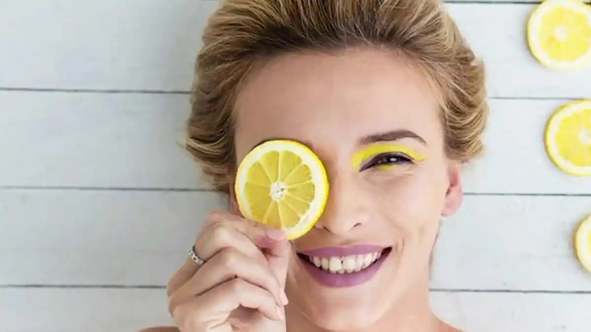 Yüze Limon Sürmek: Etkileri, Faydaları ve Doğru Kullanım Yöntemleri