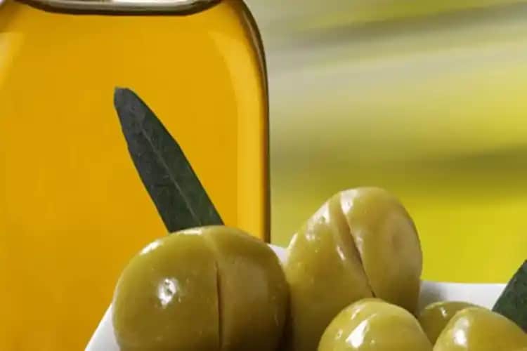 Zeytinyağının Sivilce ve Cilt Sağlığı Üzerindeki Etkileri Bilimsel ve Pratik Yaklaşımlar