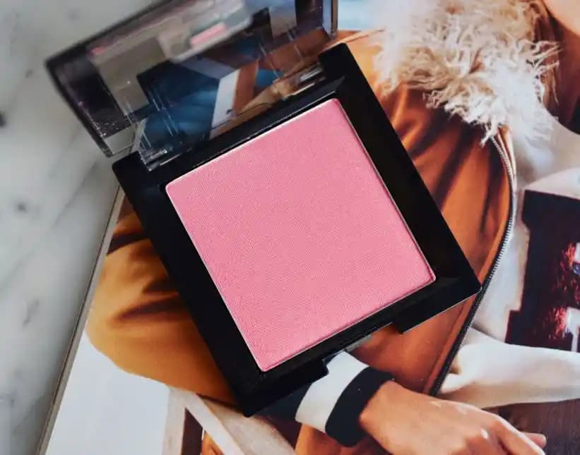 Cilt Tonunuza ve Kullanım Amacınıza Uygun Doğru Allık Seçimi İçin Öneriler