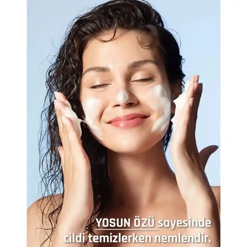 10 Yaş İçin Güvenli ve Doğal Yüz Temizleme Jeli Seçimi ve Bakım İpuçları