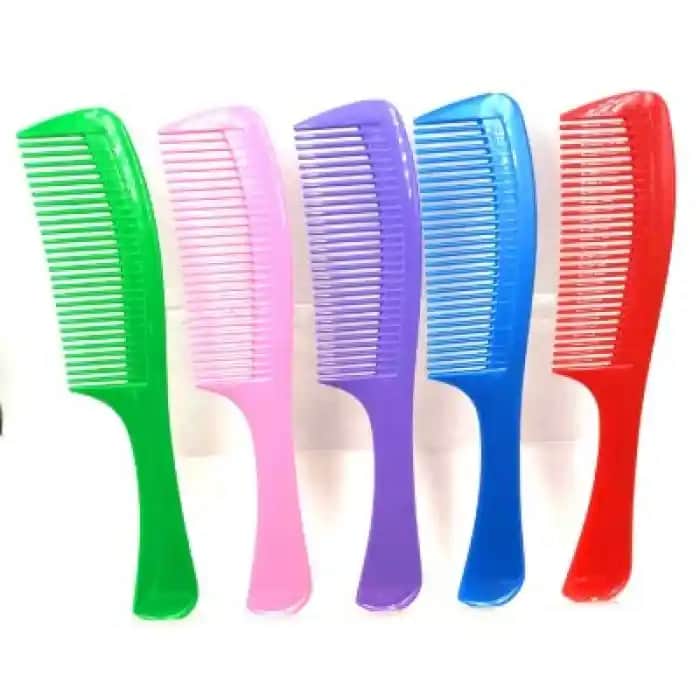 Bayan Tarakları ve Saç Bakımında Doğru Seçim İçin Kapsamlı Rehber