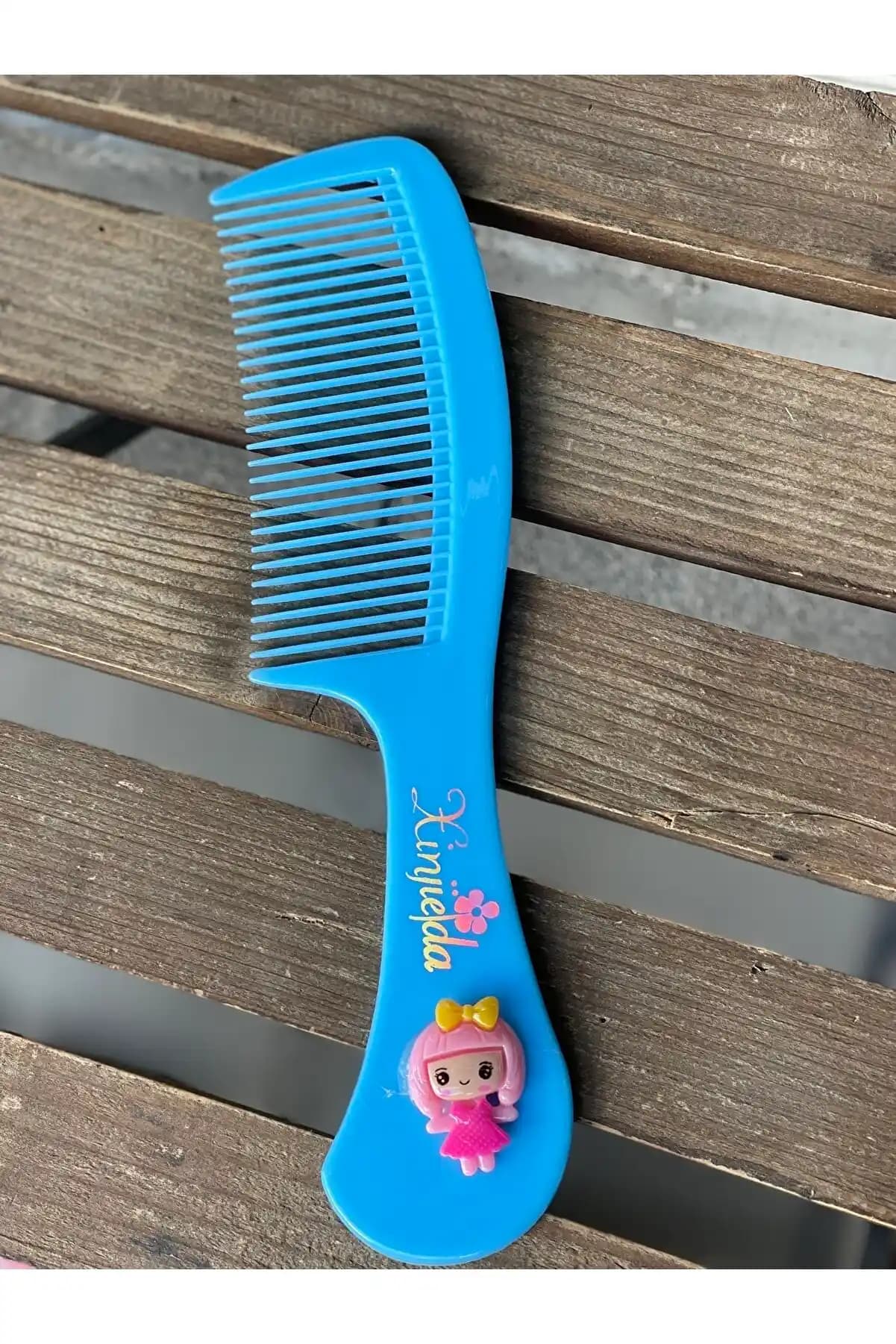 Çocuklar İçin Güvenli ve Etkili Tarak Seçimi ve Bakım İpuçları