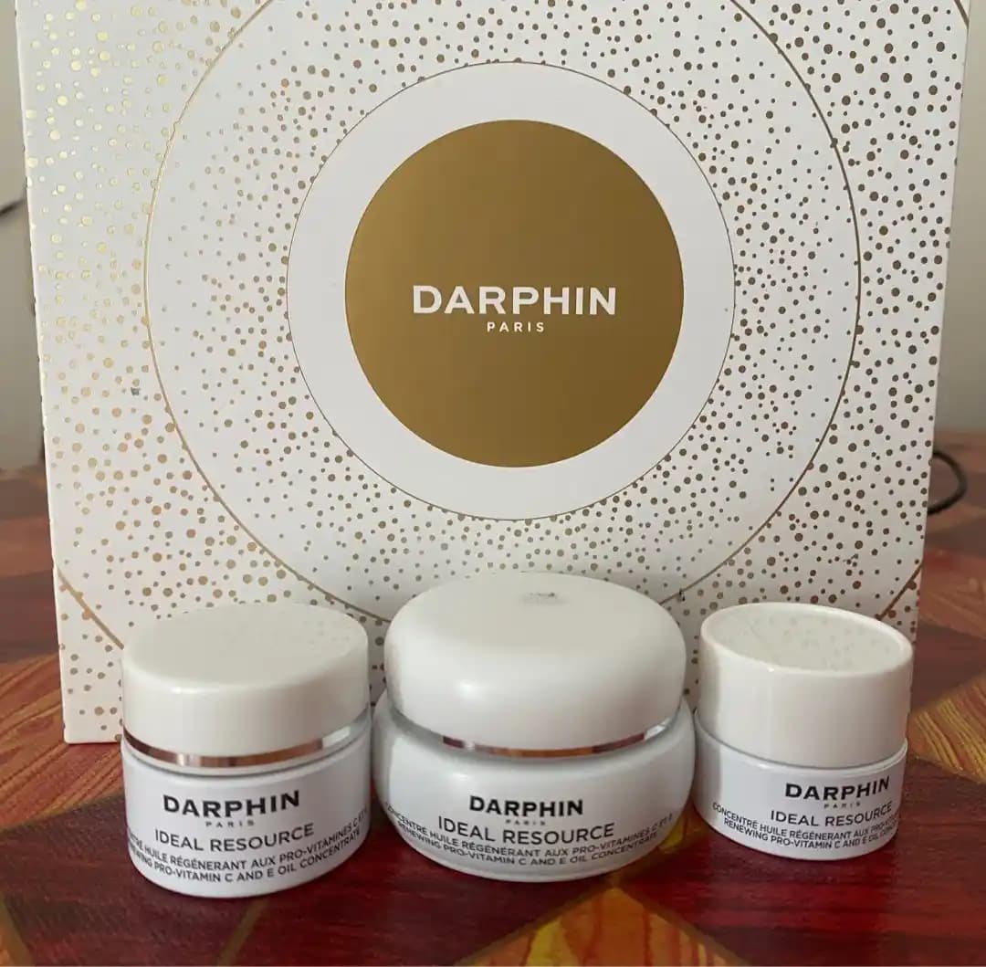 Darphin C Vitamini Serumu: Güçlü Antioksidan ve Cilt Yenileme Etkisiyle Gözle Görülen Farklar