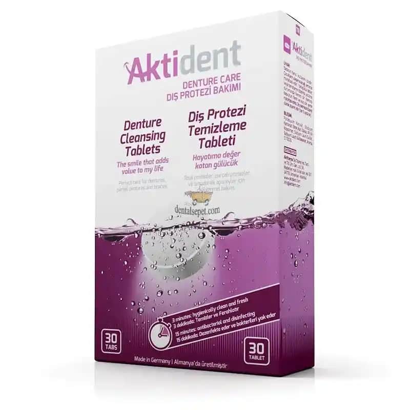 Diş Temizleme Tabletleri: Günlük Diş Bakımında Yeni ve Pratik Bir Çözüm