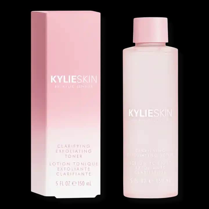 Eksfoliyasyon ve Arın<dı>rıcı Toniklerin Cilt Sağlığındaki Rolü ve Doğru Kullanım Yöntemleri