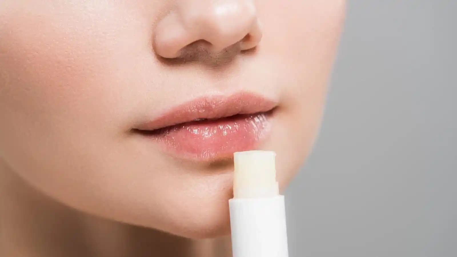 En İyi Dudak Kremi Seçenekleri ve Dudak Bakımında Dikkat Edilmesi Gerekenler