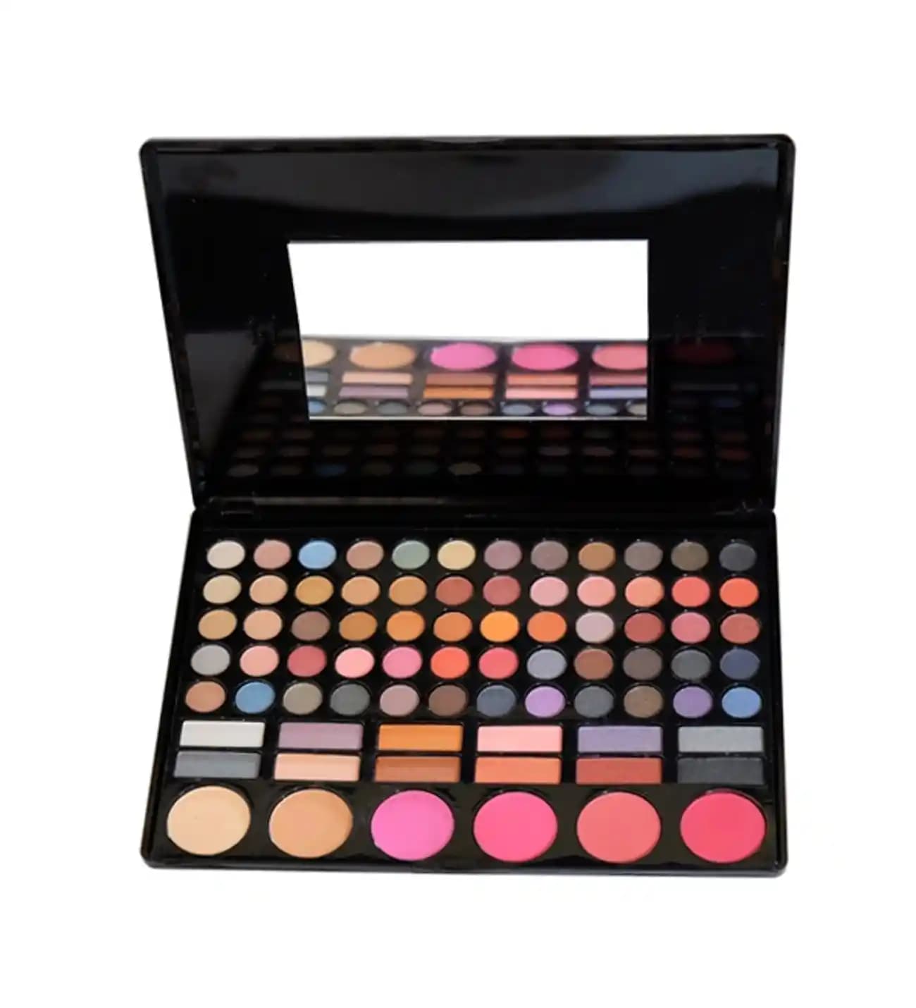 Far Makyajı Teknikleri ve Trendleri: Gözlere Işıltı Katmanın En İyi Yolları