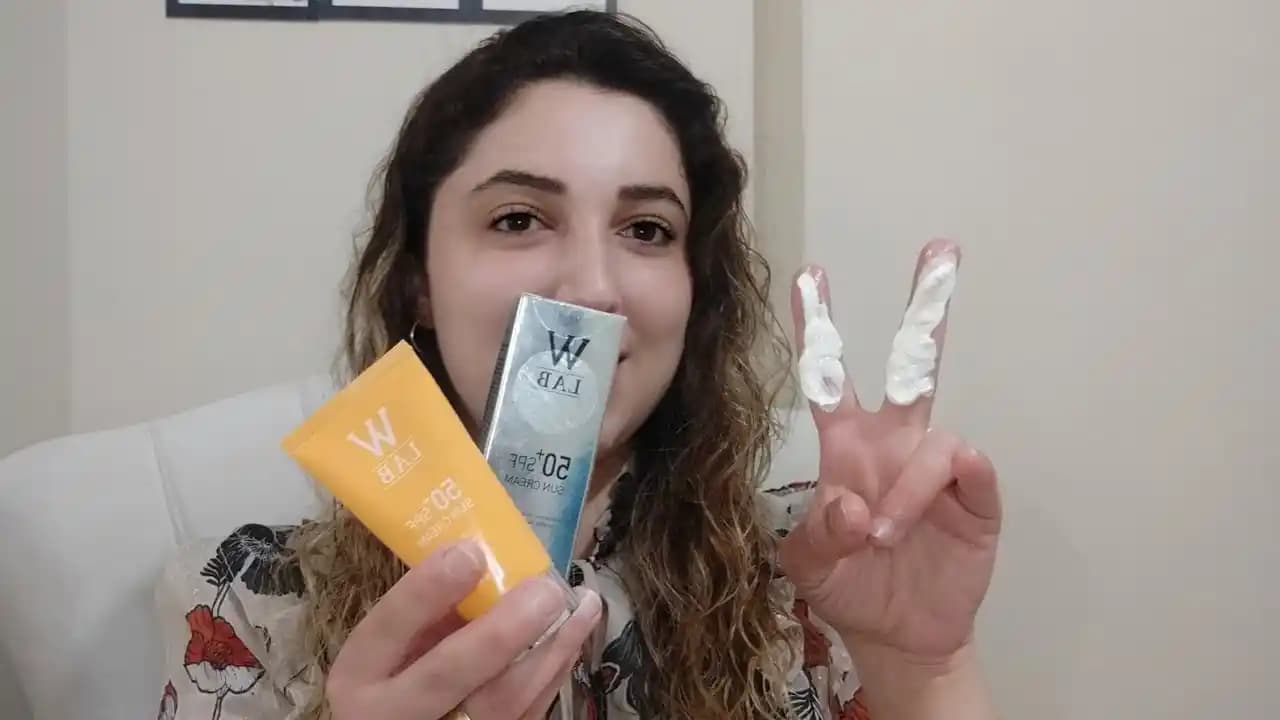 Güneş Kremi ve Cilt Bakımında Doğru Kullanımın Önemi Selin Ciğerci Örneğiyle Anlaşılıyor