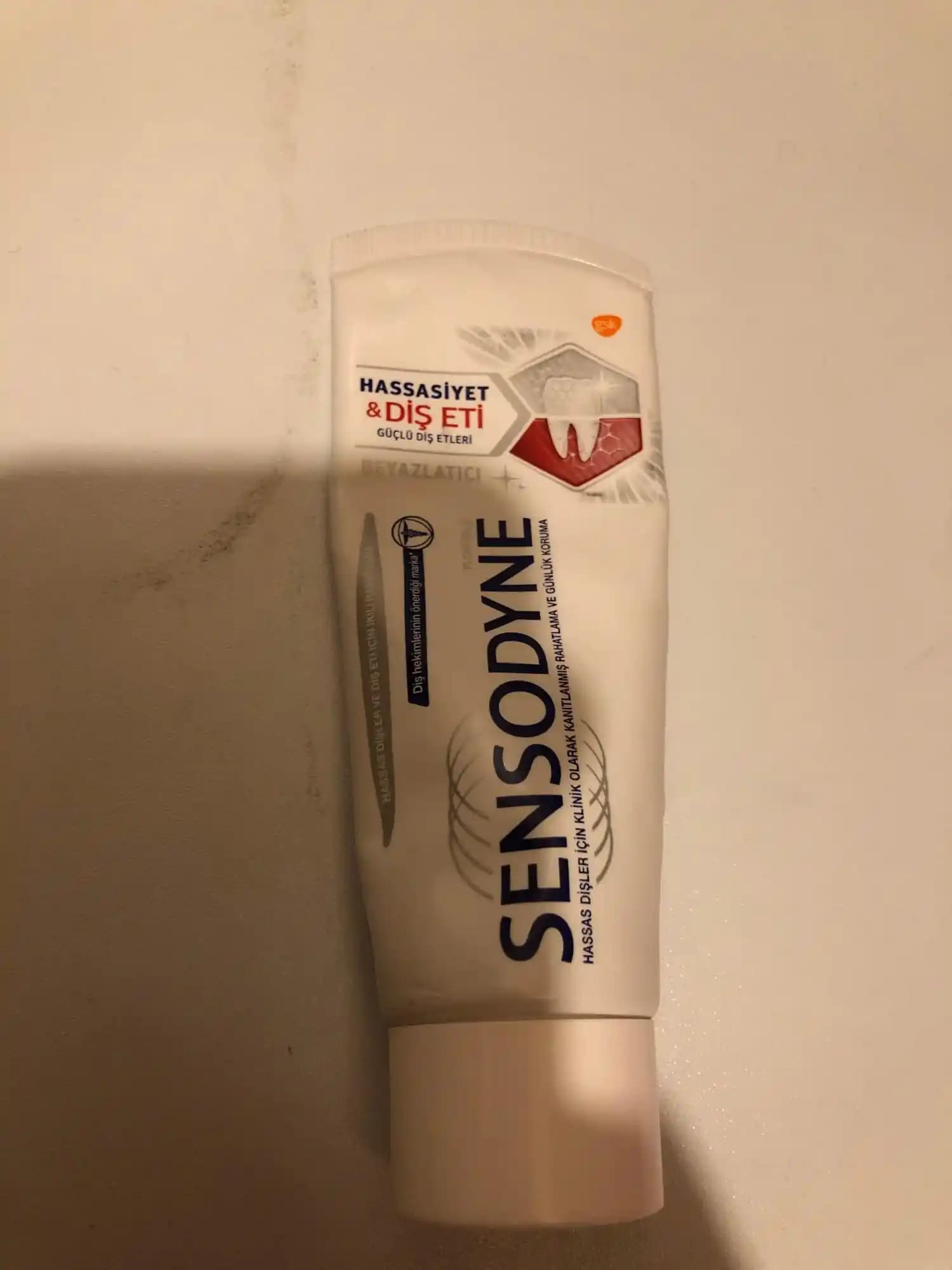 Hassas Cilt ve Dil Hassasiyetinde Doğru Bakım ve Tedavi Yöntemleri