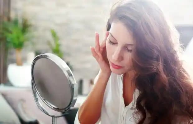 Kozmetik ve Kişisel Bakımda En Doğru Sıra: Saç mı Yapılır Makyaj mı