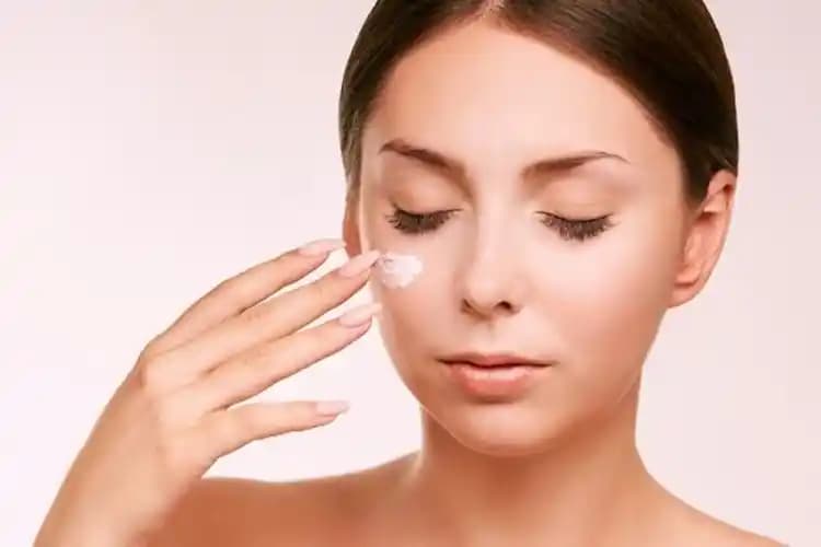 Krem Kullanımı Sonrası Doğru Uygulama Yöntemleri ve Cilt Sağlığı İpuçları