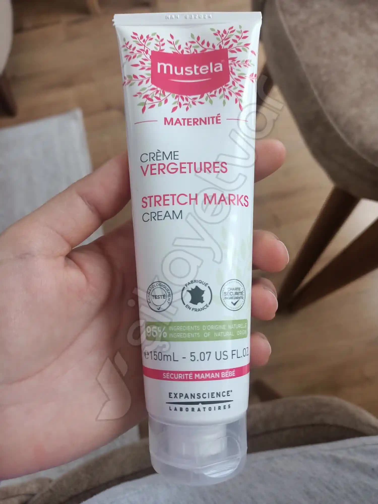 Mustela Bio Çatlak Kremi: Doğal ve Güvenilir Çözümle Cilt Elastikiyetinizi Koruyun