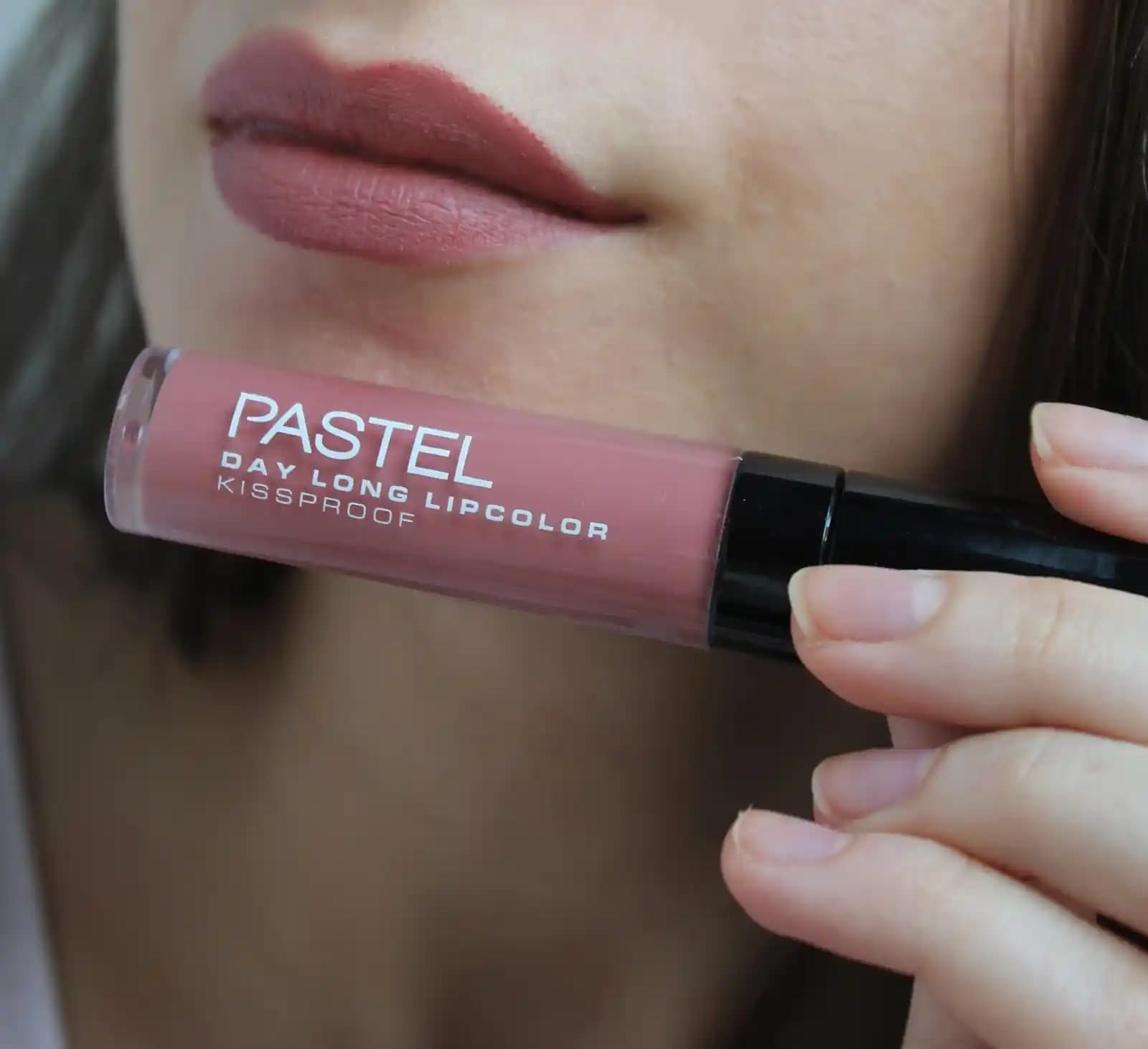 Pastel 20 Numara Nedir ve Kozmetik Dünyasında Neden Bu Kadar Popüler