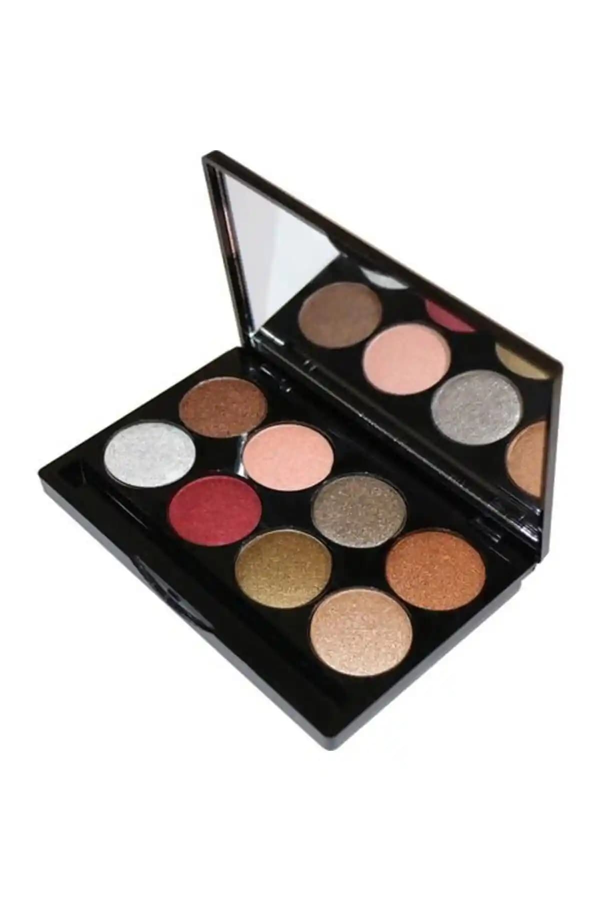 Pastel Metalik Glow Far Paletiyle Modern ve Şık Makyaj Trendleri