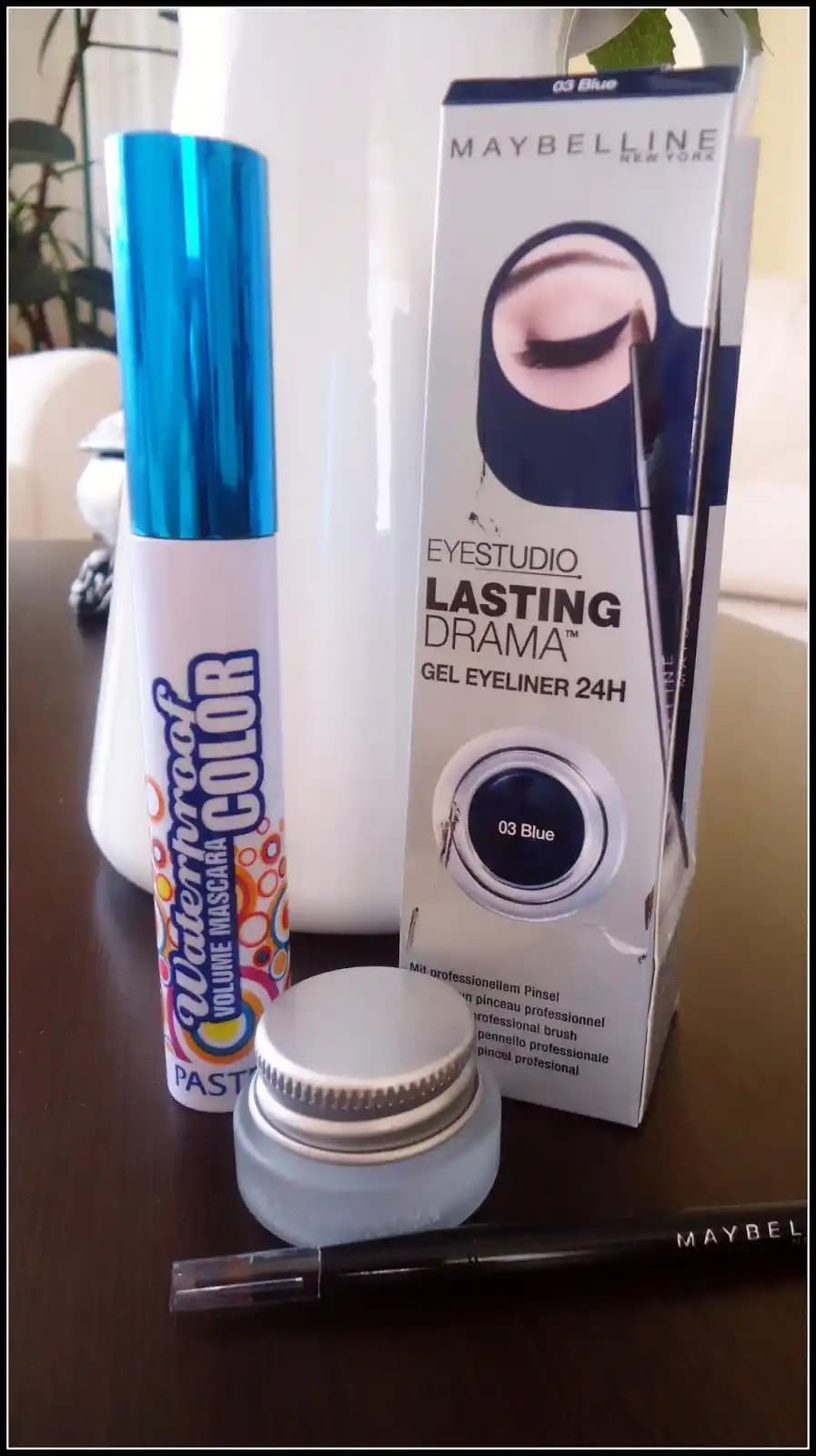 Pastel Renkli Eyeliner ile Gözlerinize Şık ve Yaratıcı Dokunuşlar Yapın