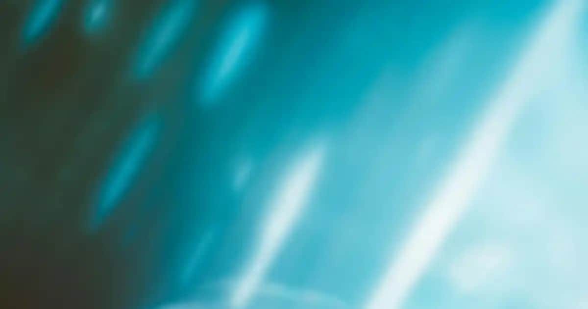 Photoderm Lait Ultra: Yüksek Koruma ve Hafif Formülüyle Güneş Koruyucu Çözüm