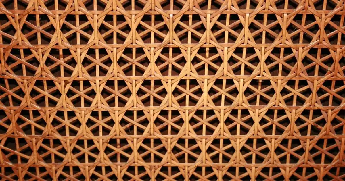 Süt Boyası Nedir ve Güzellikte Doğal Renk Değiştirme Yöntemleri