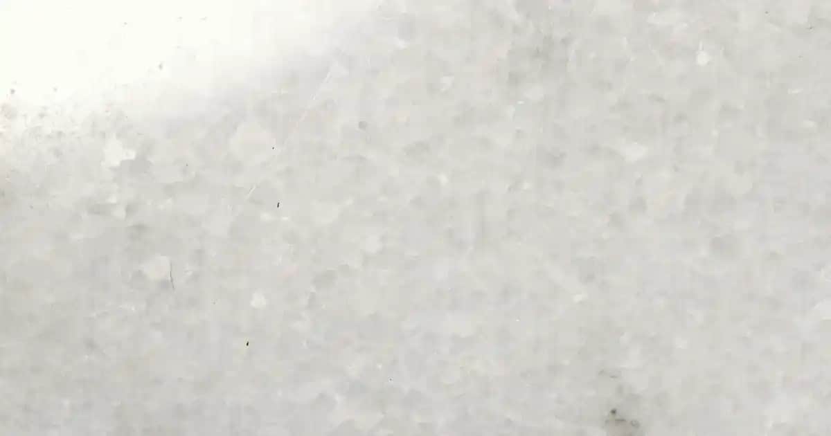 Suya Dayanıklı BB Krem: Yaz ve Aktif Yaşamda Kalıcı ve Doğal Makyaj Çözümü