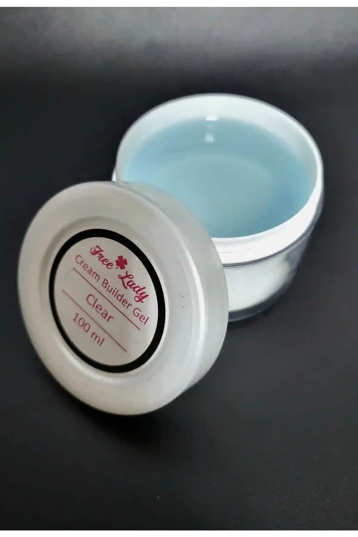 UV Jel ile Mükemmel ve Sağlıklı Tırnaklar İçin Güncel Kozmetik Trendleri ve Uygulama İpuçları